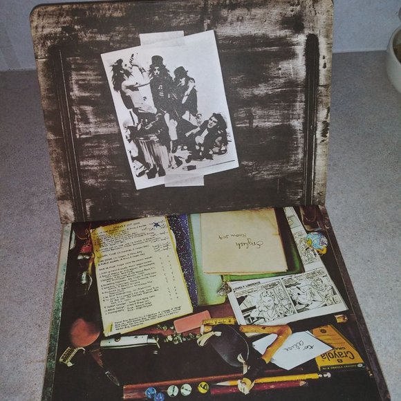 ALICE COOPER "Schools Out" Fold Out Cover (BS 2623) - Picture 2 of 5